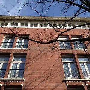 Dutch Design Vondelpark Отель