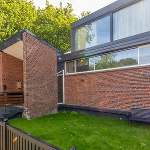 https://bens-the-walton.ihotelsrotterdam.com